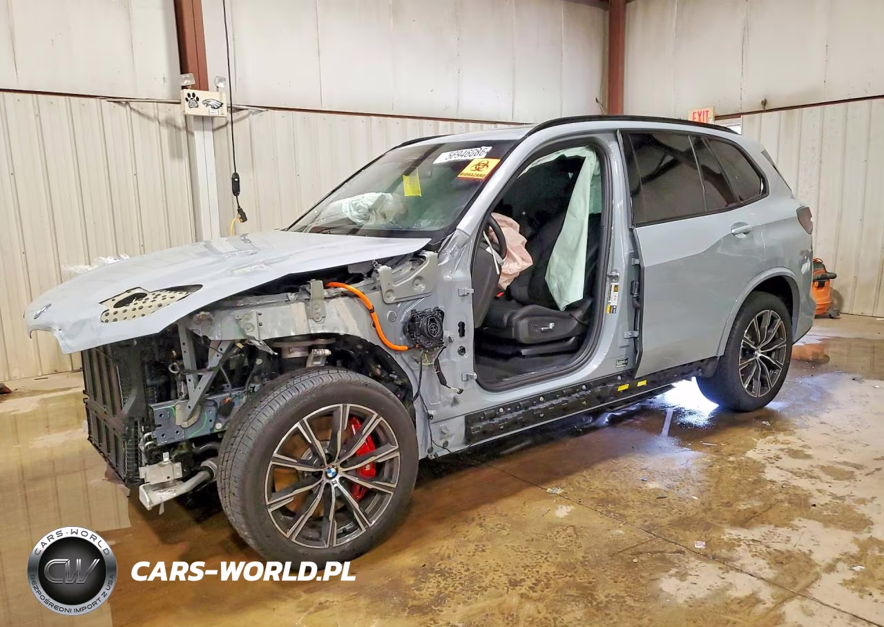 2026 BMW X5 xDrive50E – zdjęcie 1 z 13