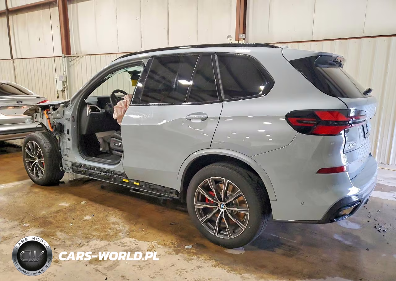 2026 BMW X5 xDrive50E VIN:5UX43EU02T9063521 - 2
