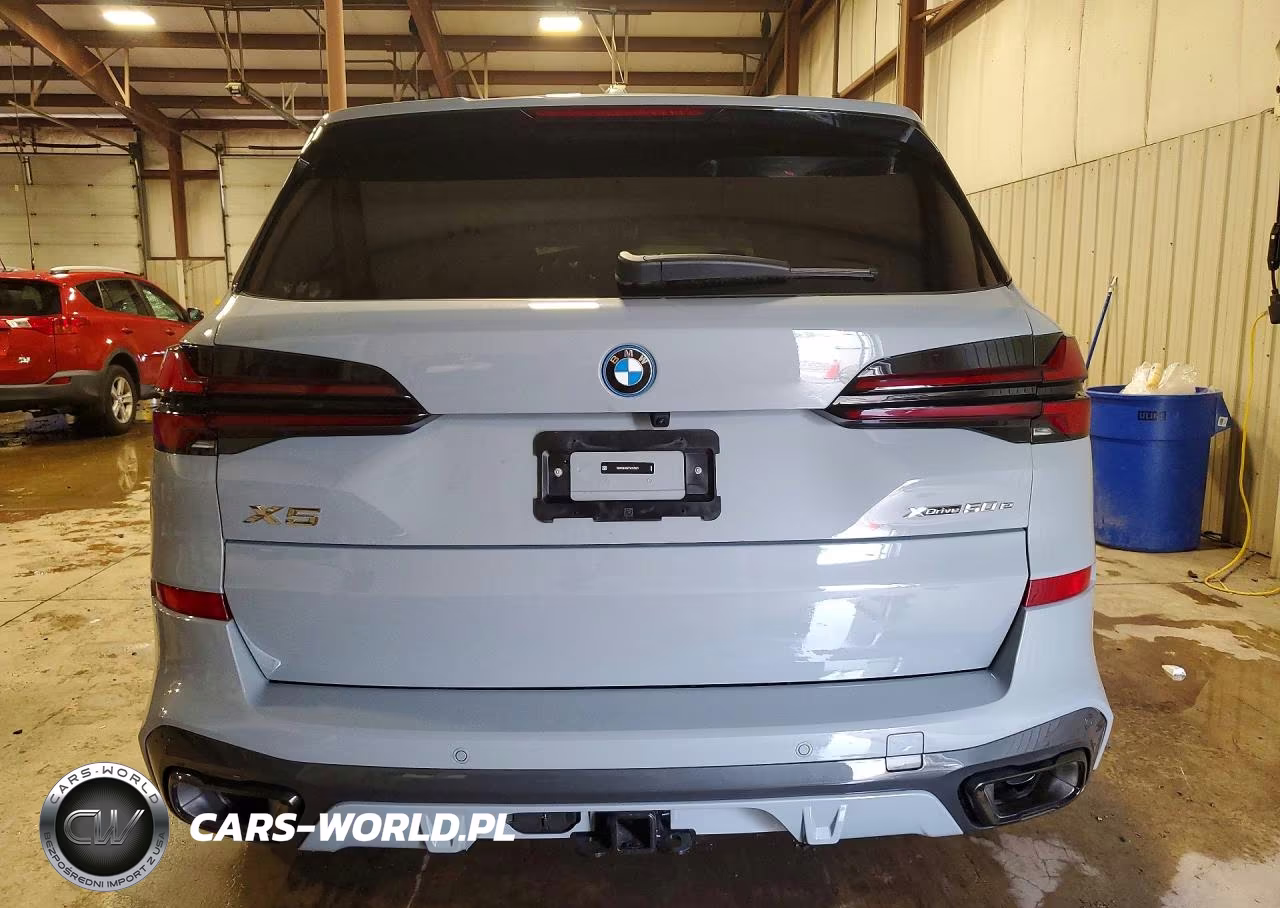 2026 BMW X5 xDrive50E VIN:5UX43EU02T9063521 - 6