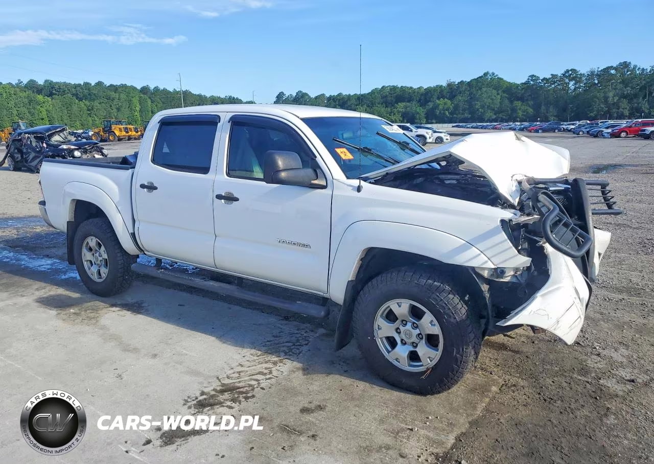 2015 Toyota Tacoma Double Cab Prerunner VIN:5TFJU4GN7FX073822 - 4