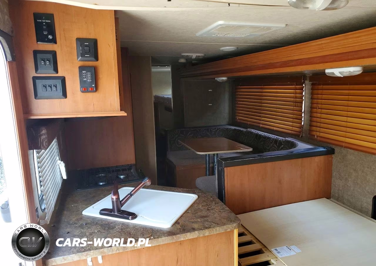 2015 Forest River Grey Wolf Camper VIN:4X4TCKE27FK026029 - 6
