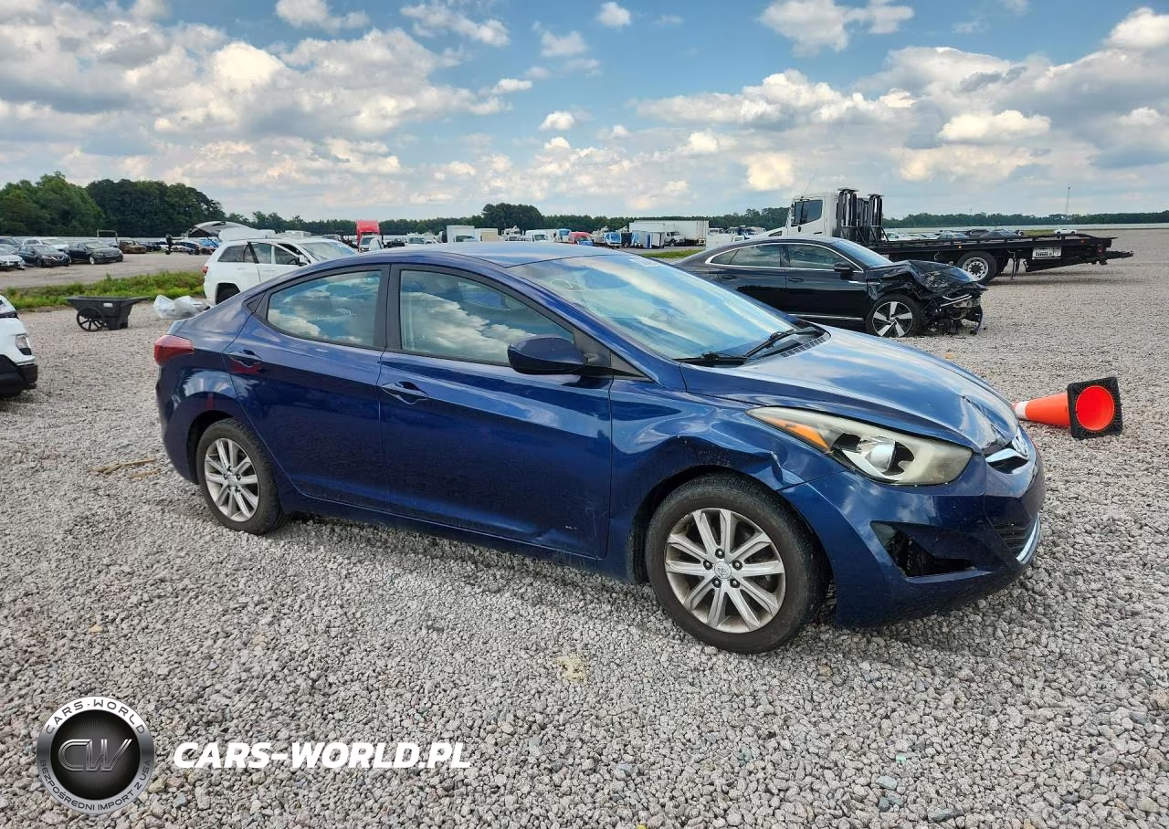 2015 Hyundai Elantra Se VIN:5NPDH4AE0FH632018 - 4