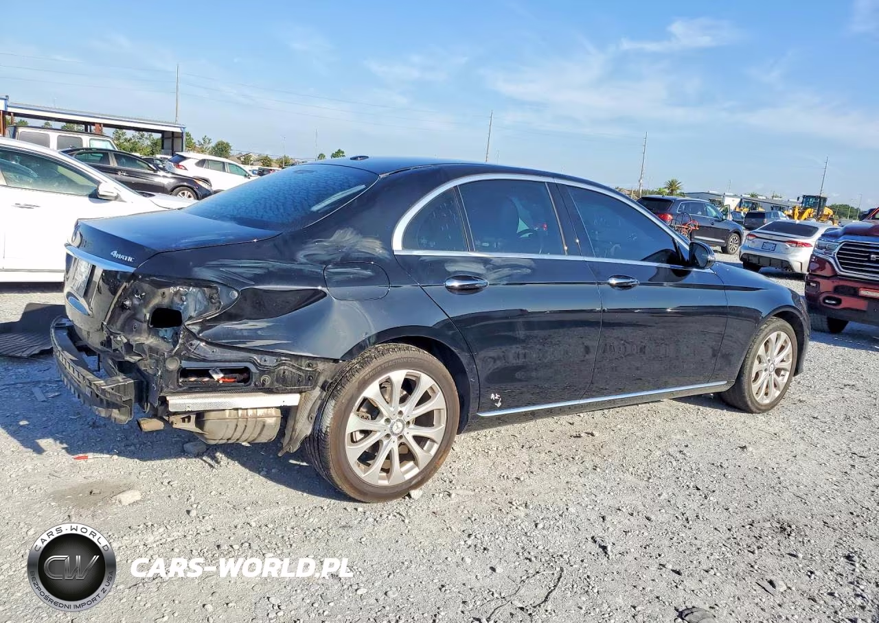 2017 Mercedes-Benz E 300 4Matic VIN:WDDZF4KBXHA197878 - 3