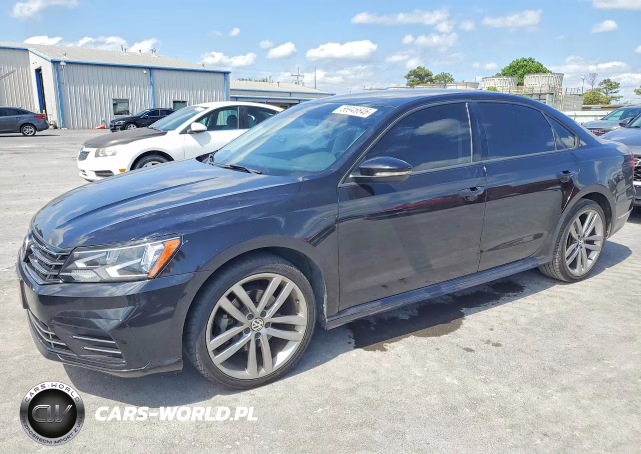 2018 Volkswagen Passat S VIN:1VWAA7A32JC033534 - 1