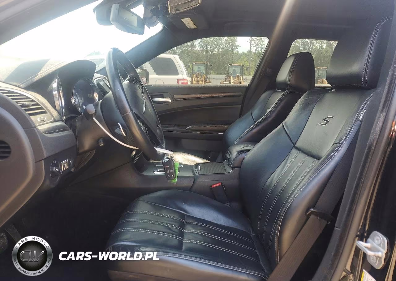 2014 Chrysler 300 S VIN:2C3CCABG8EH179190 - 7