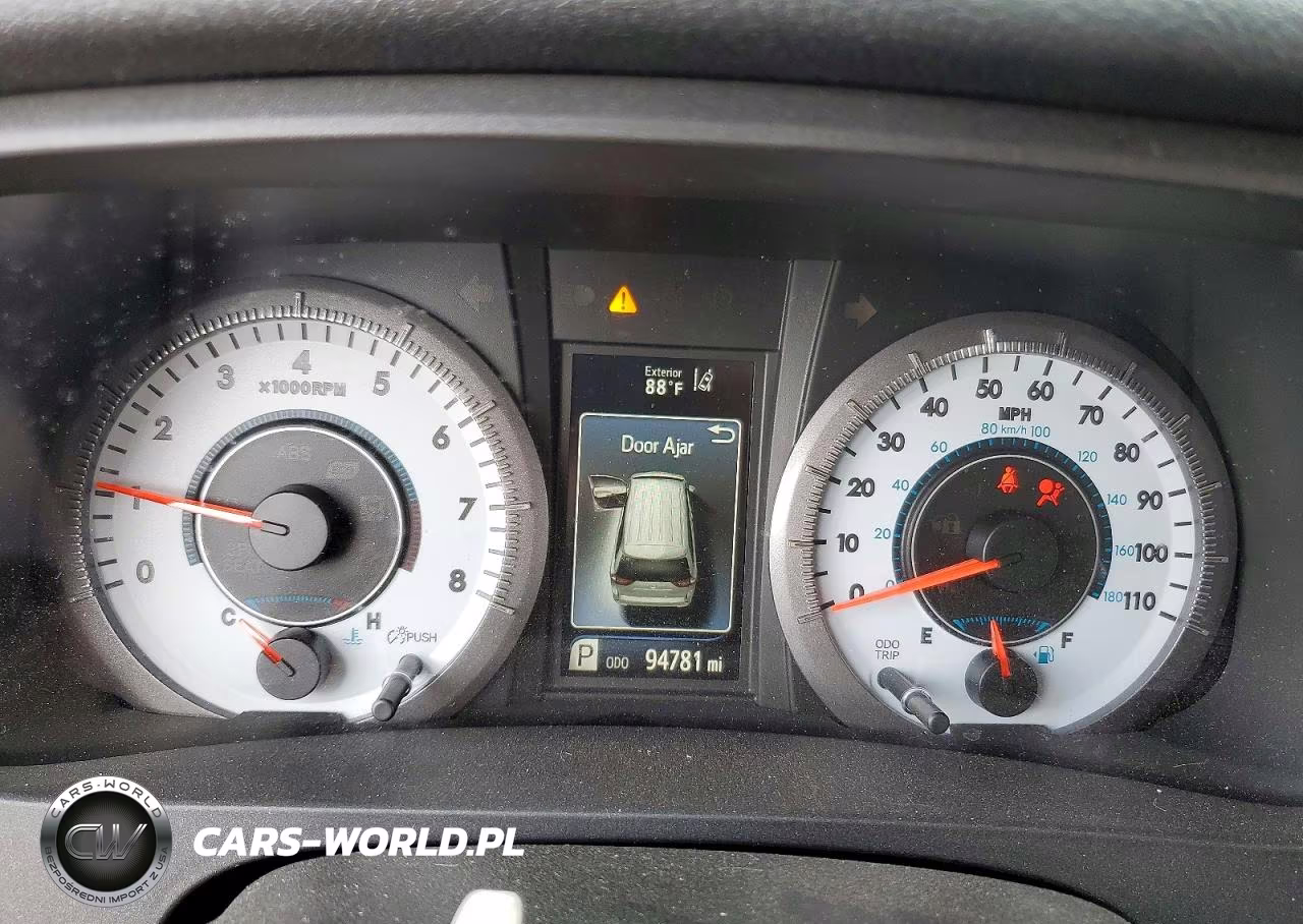 2019 Toyota Sienna Se 8-Passenger VIN:5TDXZ3DC0KS009758 - 9