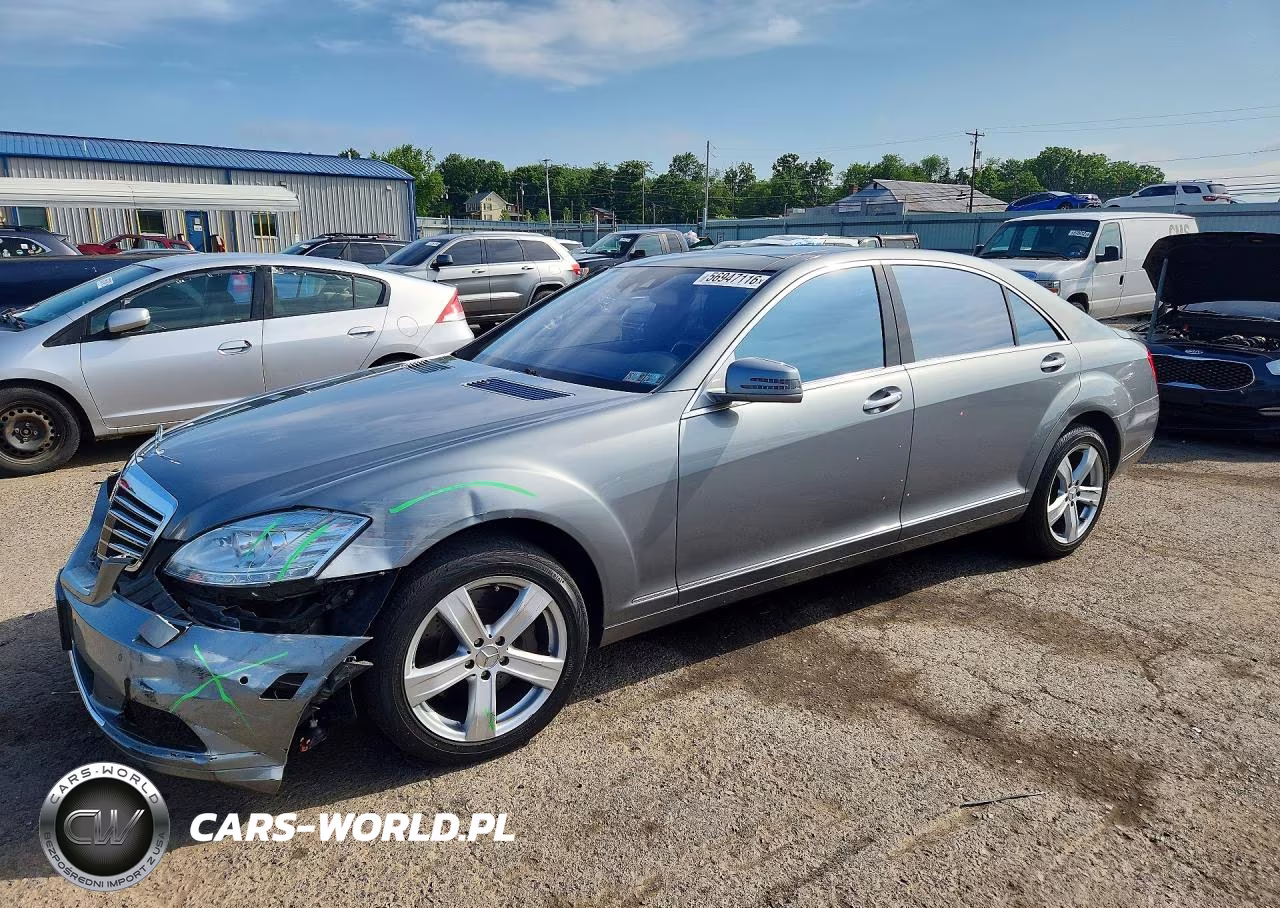 2011 Mercedes-Benz S 550 4Matic