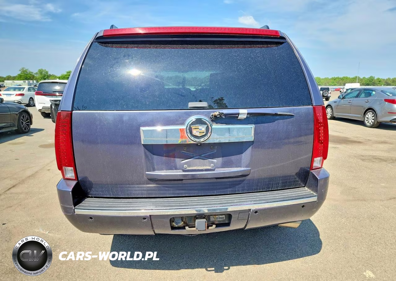 2007 Cadillac Escalade Luxury VIN:1GYFK63847R118240 - 6