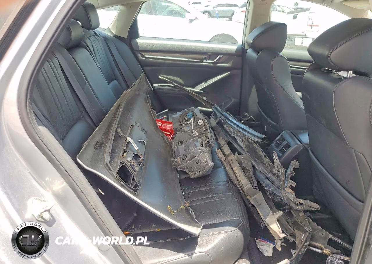 2018 Honda Accord Exl VIN:1HGCV1F57JA183899 - 10