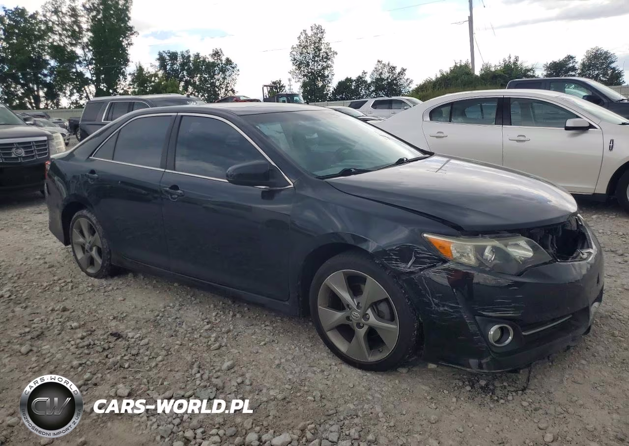 2014 Toyota Camry Se V6 VIN:4T1BK1FK7EU544511 - 4
