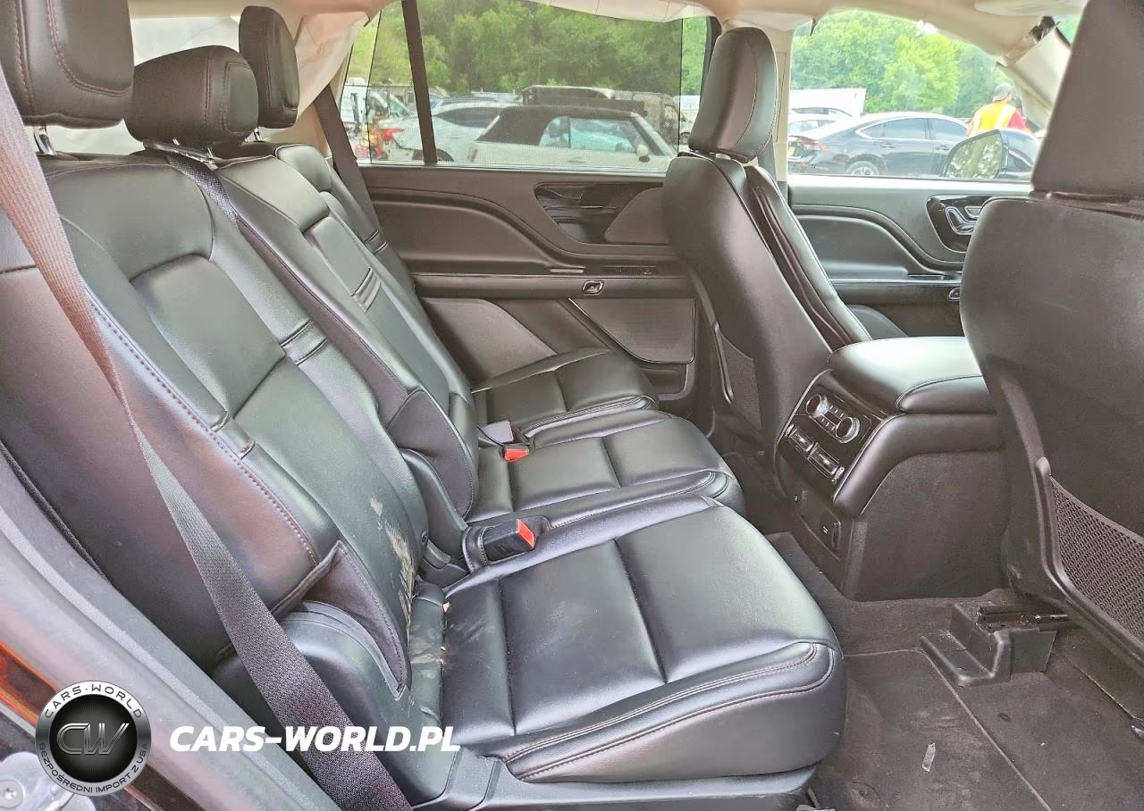 2023 Lincoln Aviator VIN:5LM5J0XC1PGL21476 - 11