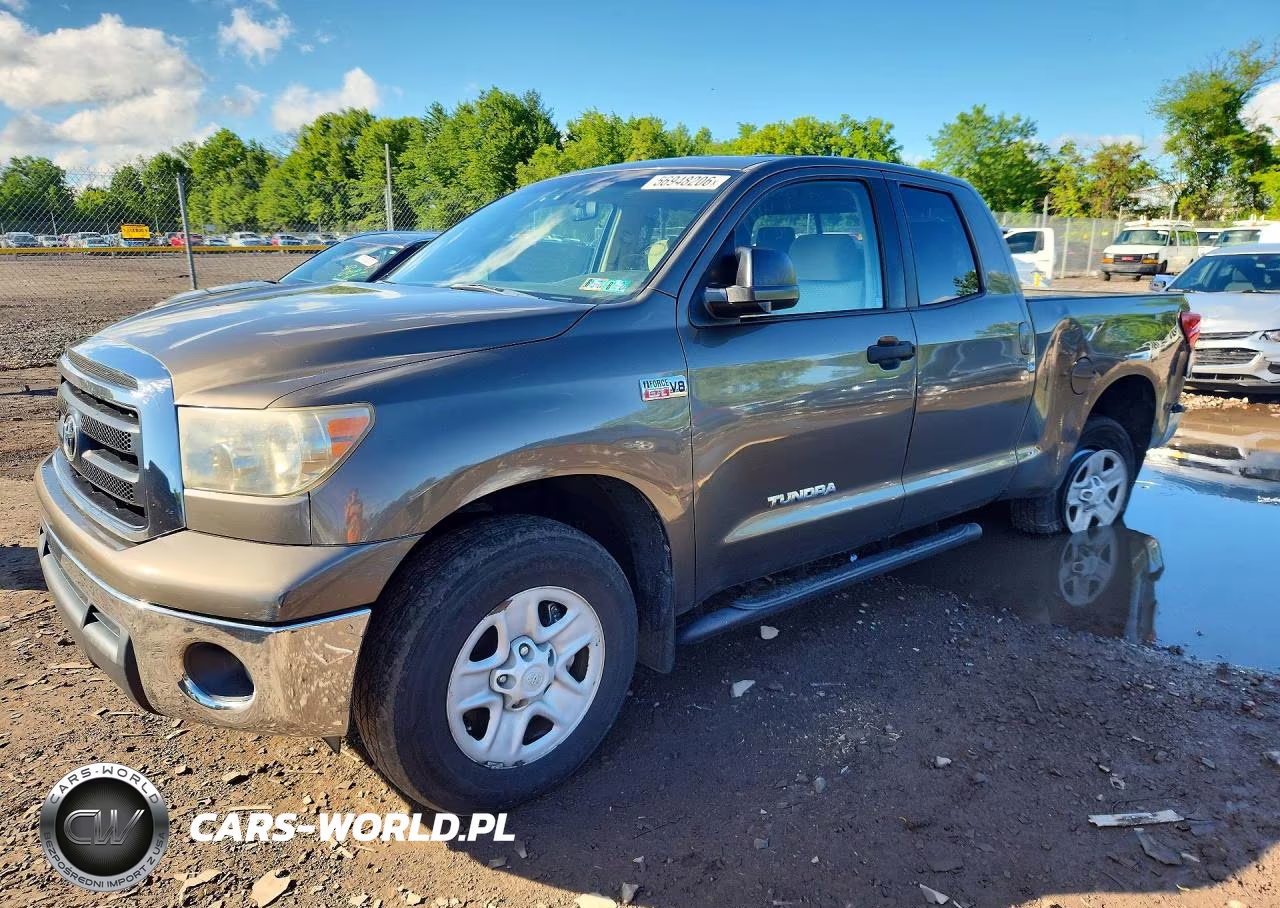 2010 Toyota Tundra Double Cab Sr5 – zdjęcie 1 z 13