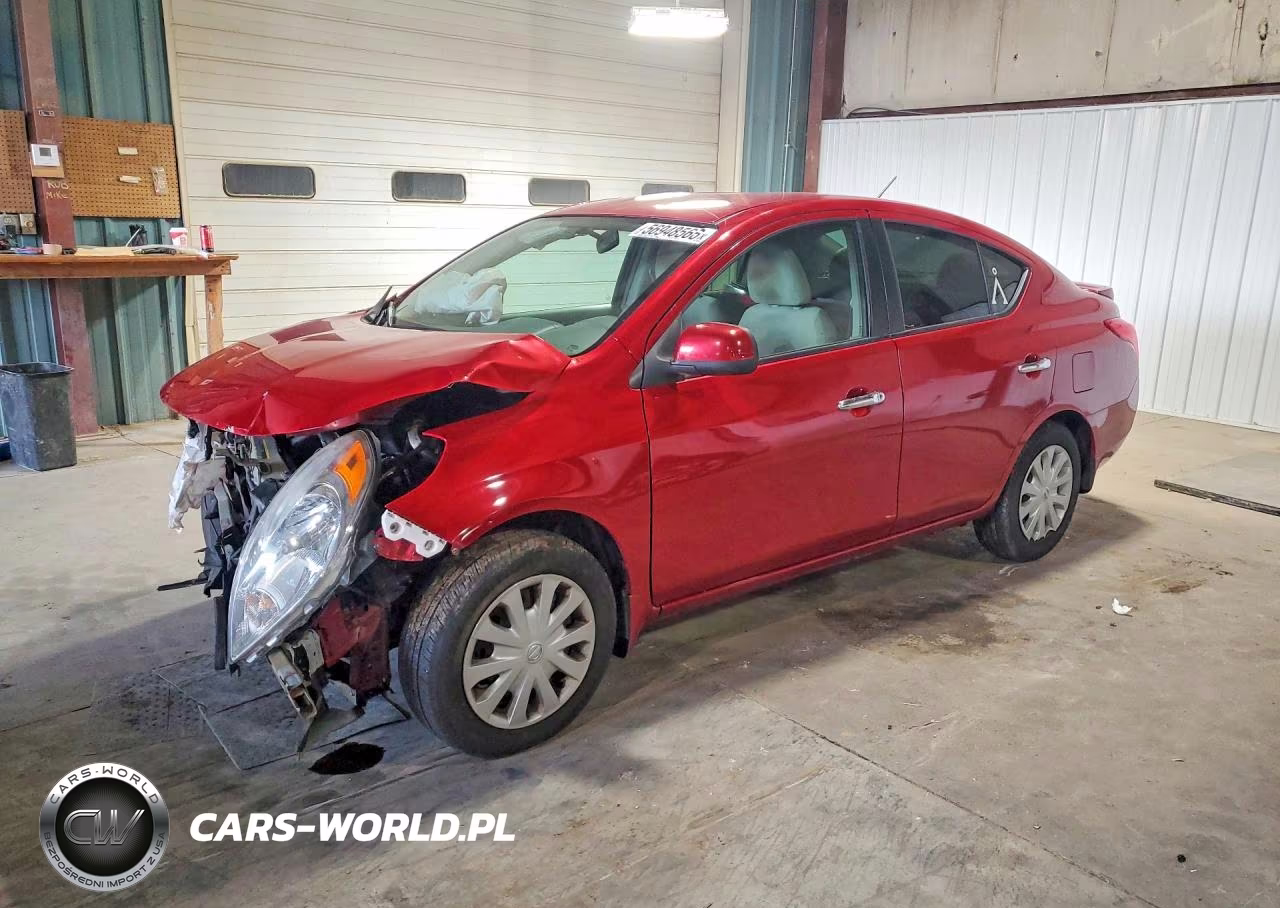 2013 Nissan Versa 1.6 S