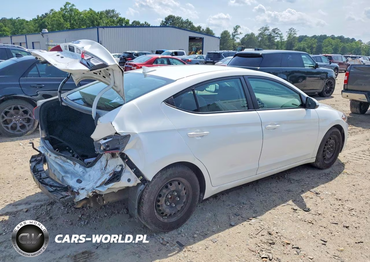 2017 Hyundai Elantra Se VIN:5NPD74LF6HH060657 - 3