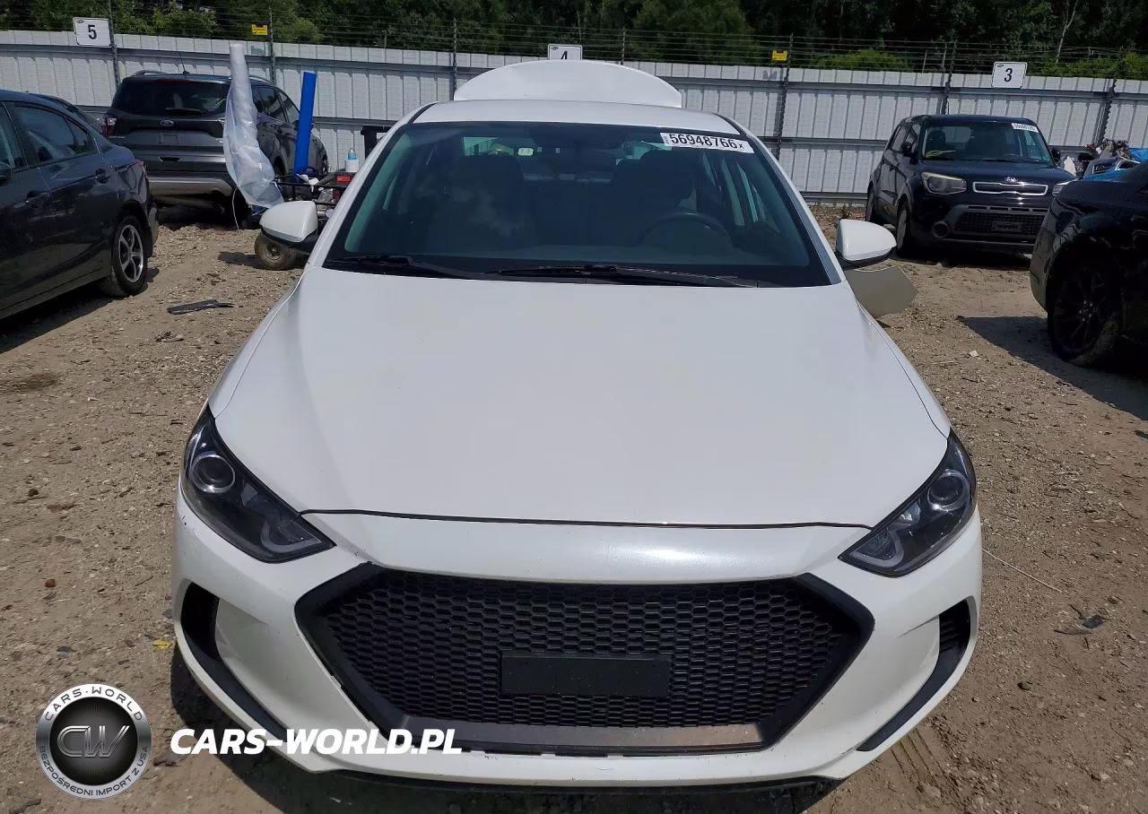 2017 Hyundai Elantra Se VIN:5NPD74LF6HH060657 - 5