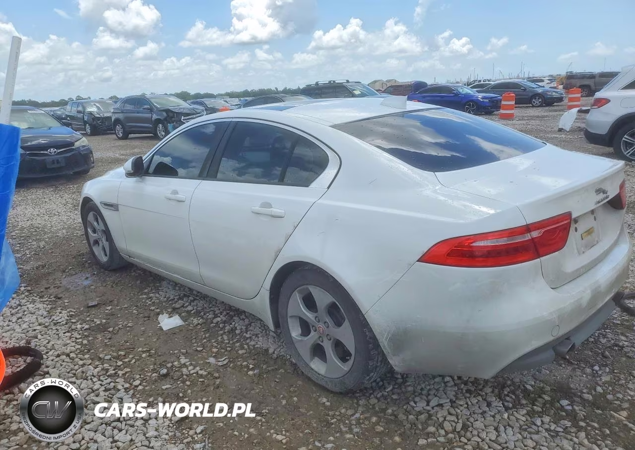 2017 Jaguar Xe VIN:SAJAR4BG1HA977277 - 2