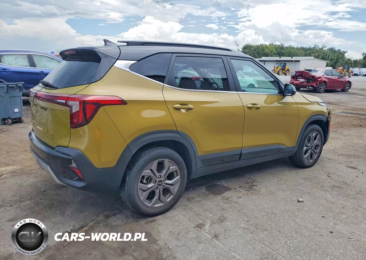 2024 Kia Seltos S VIN:KNDEU2AA8R7577697 - 3