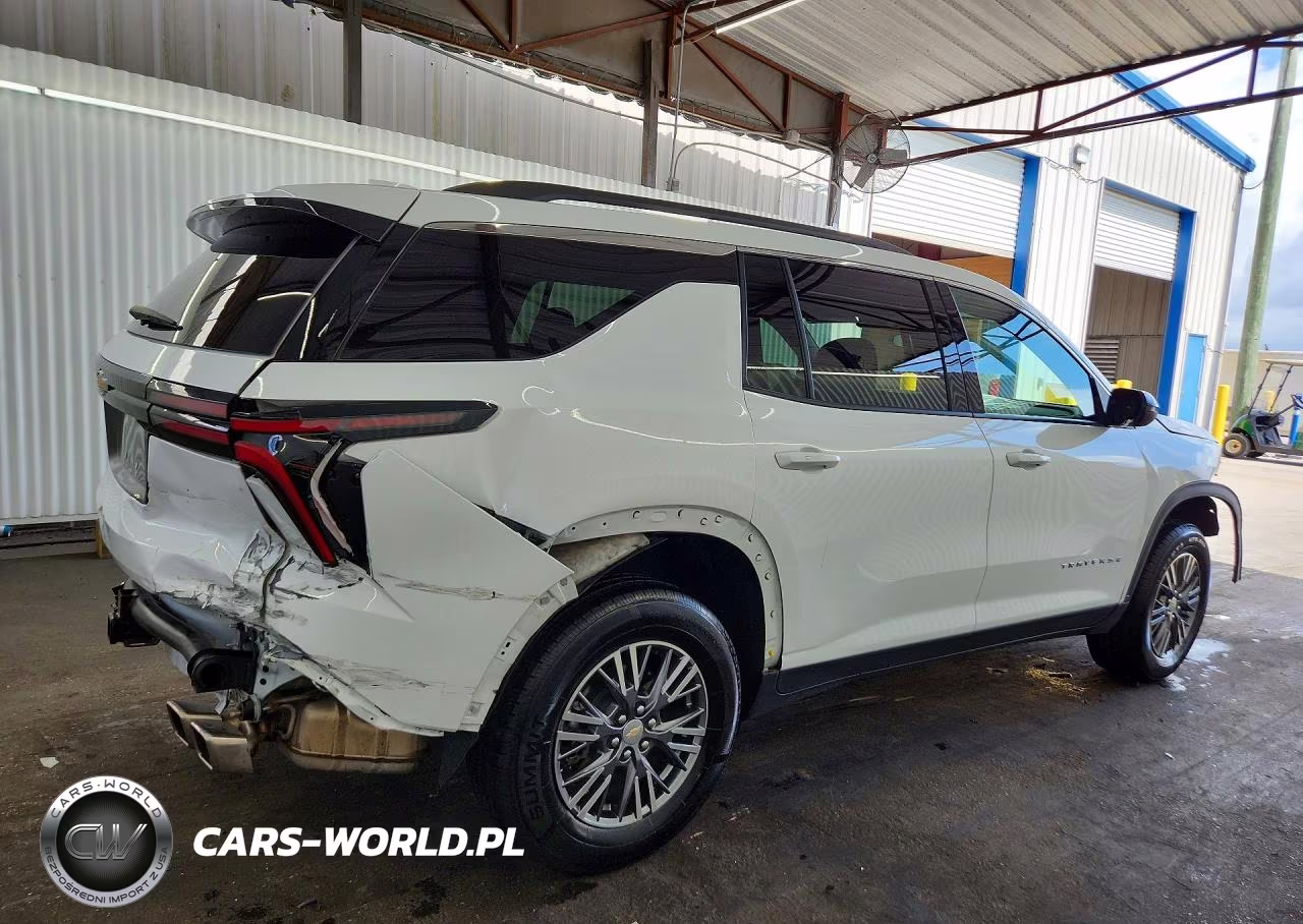 2025 Chevrolet Traverse Lt VIN:1GNERGRSXSJ143731 - 3