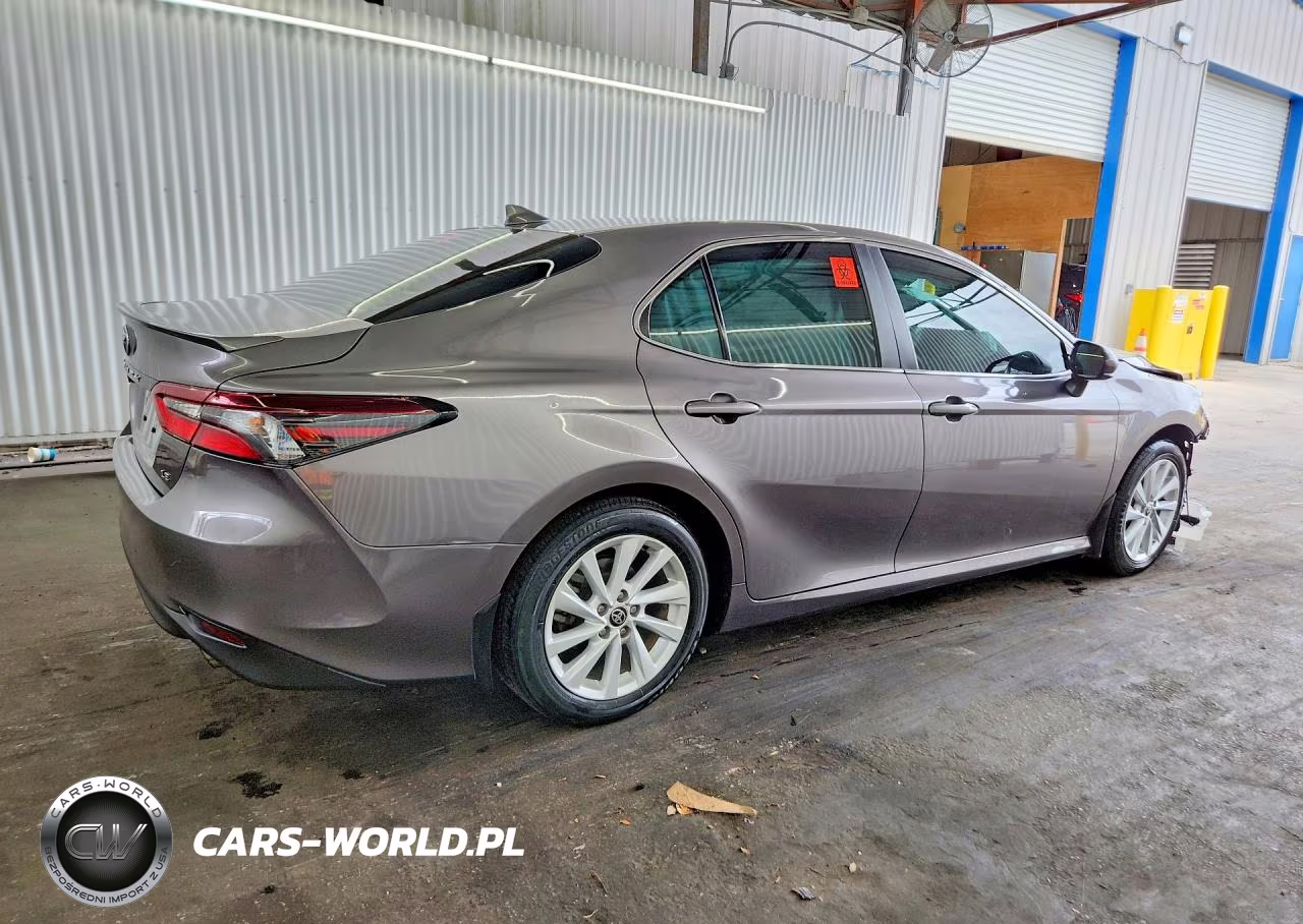 2024 Toyota Camry Le VIN:4T1C11AK2RU231368 - 3