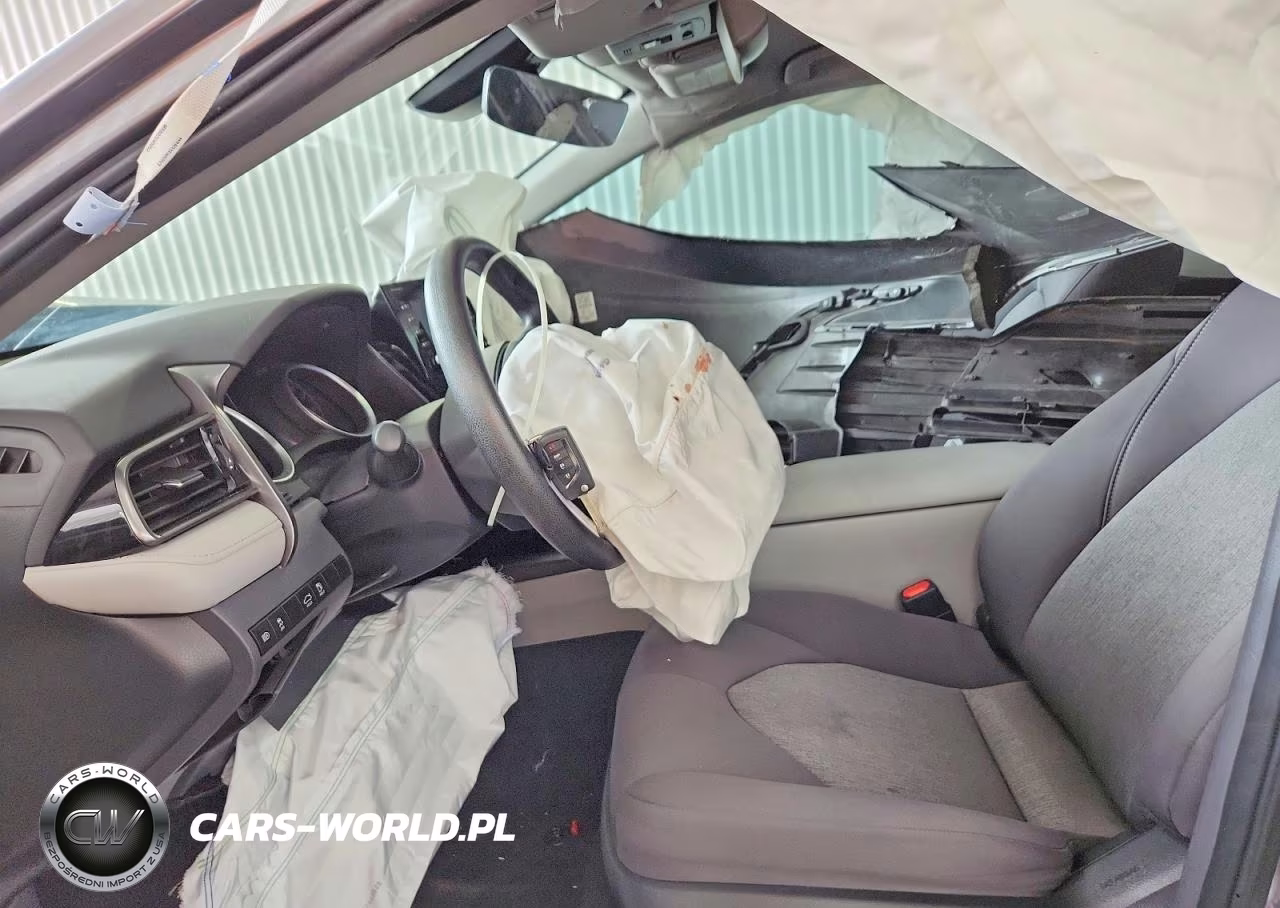 2024 Toyota Camry Le VIN:4T1C11AK2RU231368 - 7