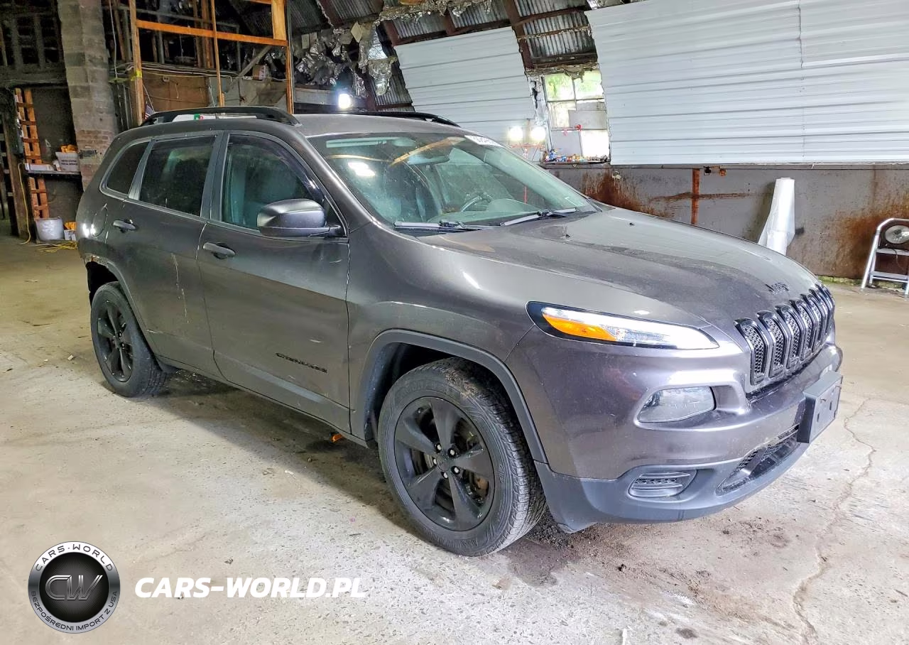 2016 Jeep Cherokee Sport VIN:1C4PJMAS2GW375690 - 4