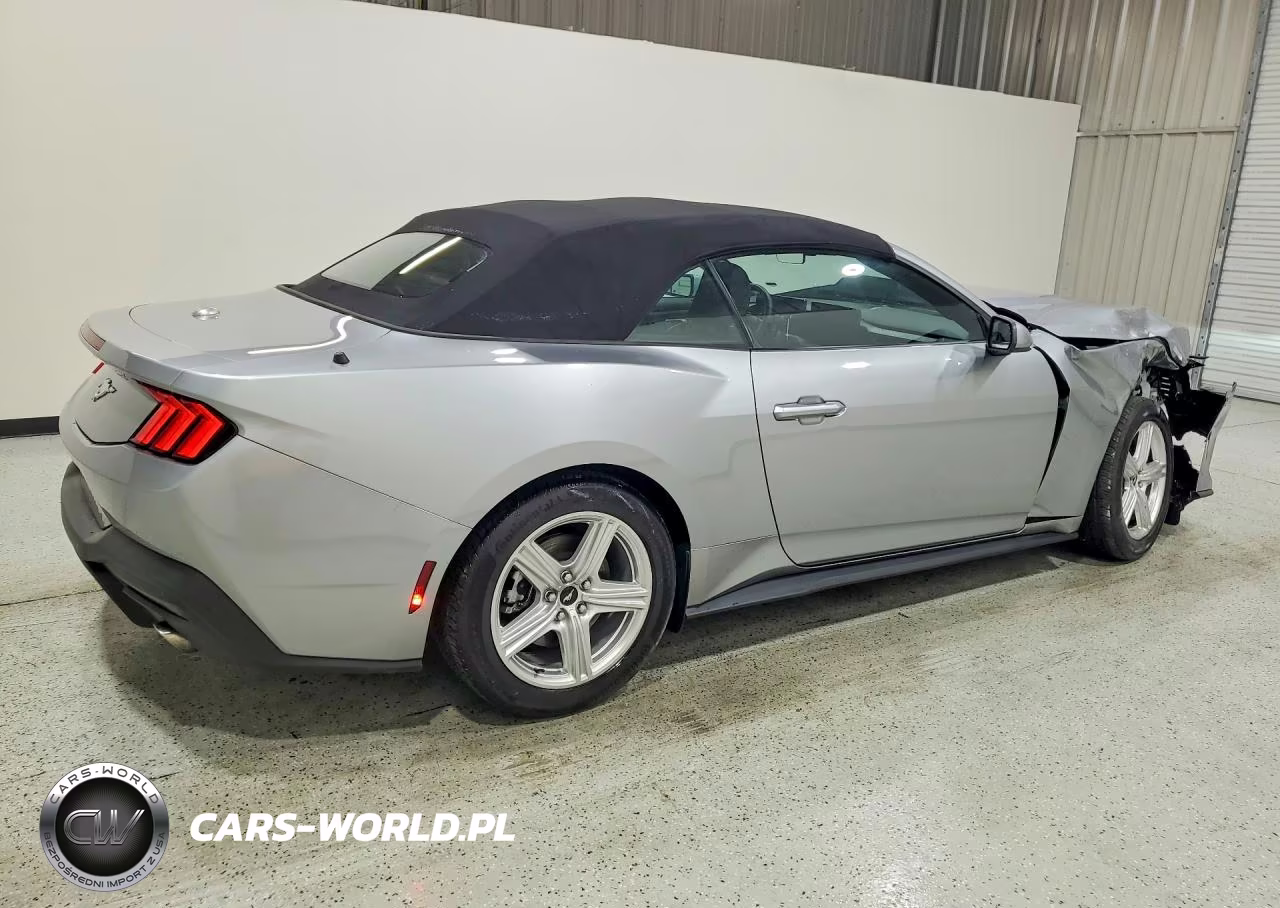 2026 Ford Mustang VIN:1FAGP8UH6T5112808 - 3
