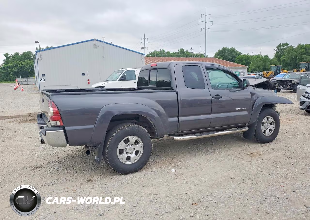 2013 Toyota Tacoma Access Cab VIN:5TFUX4EN8DX024049 - 3