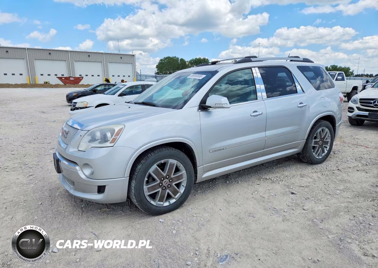 2012 GMC Acadia Denali – zdjęcie 1 z 13