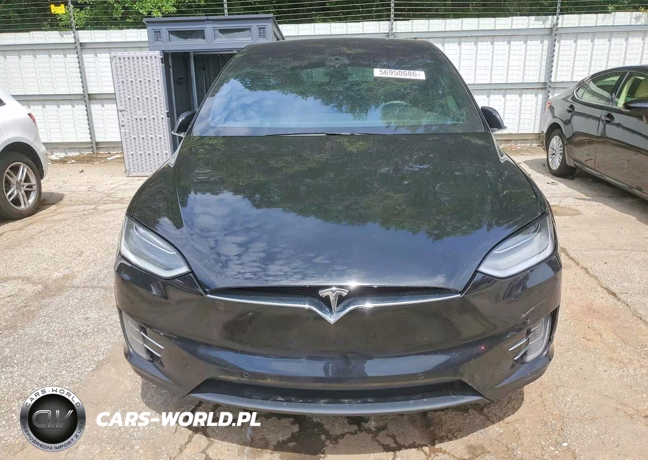 2016 Tesla Model X VIN:5YJXCAE28GF002368 - 5