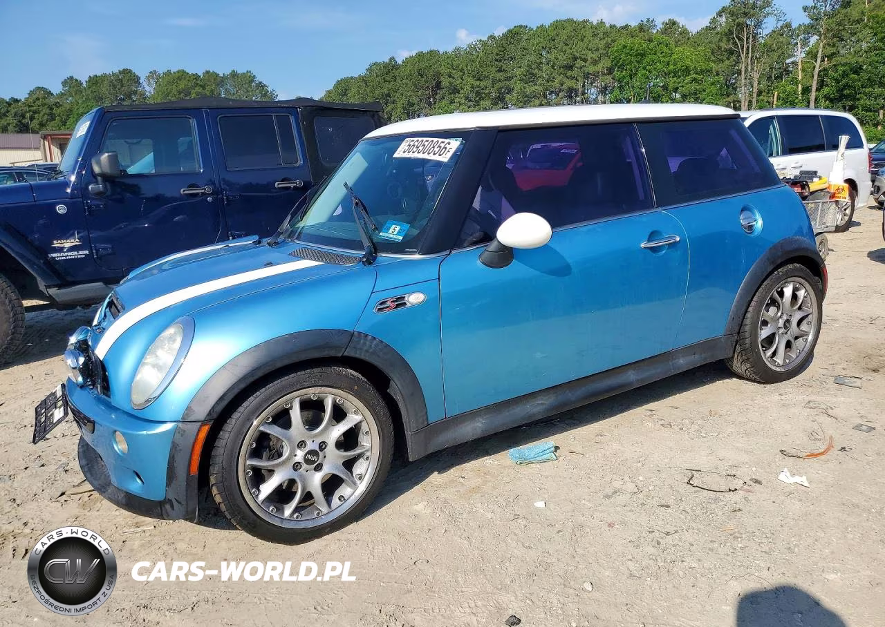 2005 Mini Cooper S VIN:WMWRE33585TG98834 - 1
