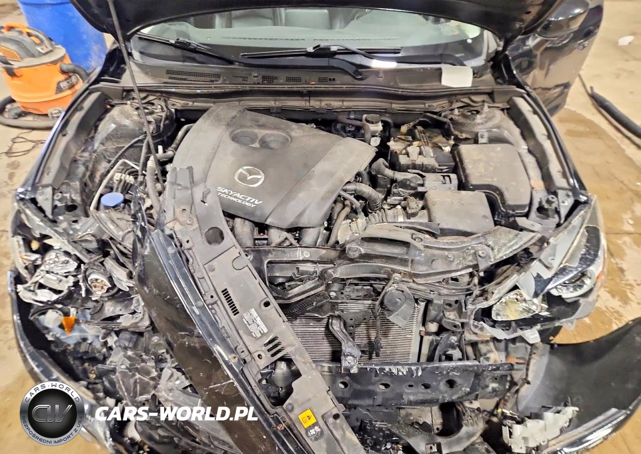 2018 Mazda 3 Touring VIN:3MZBN1V35JM256780 - 11