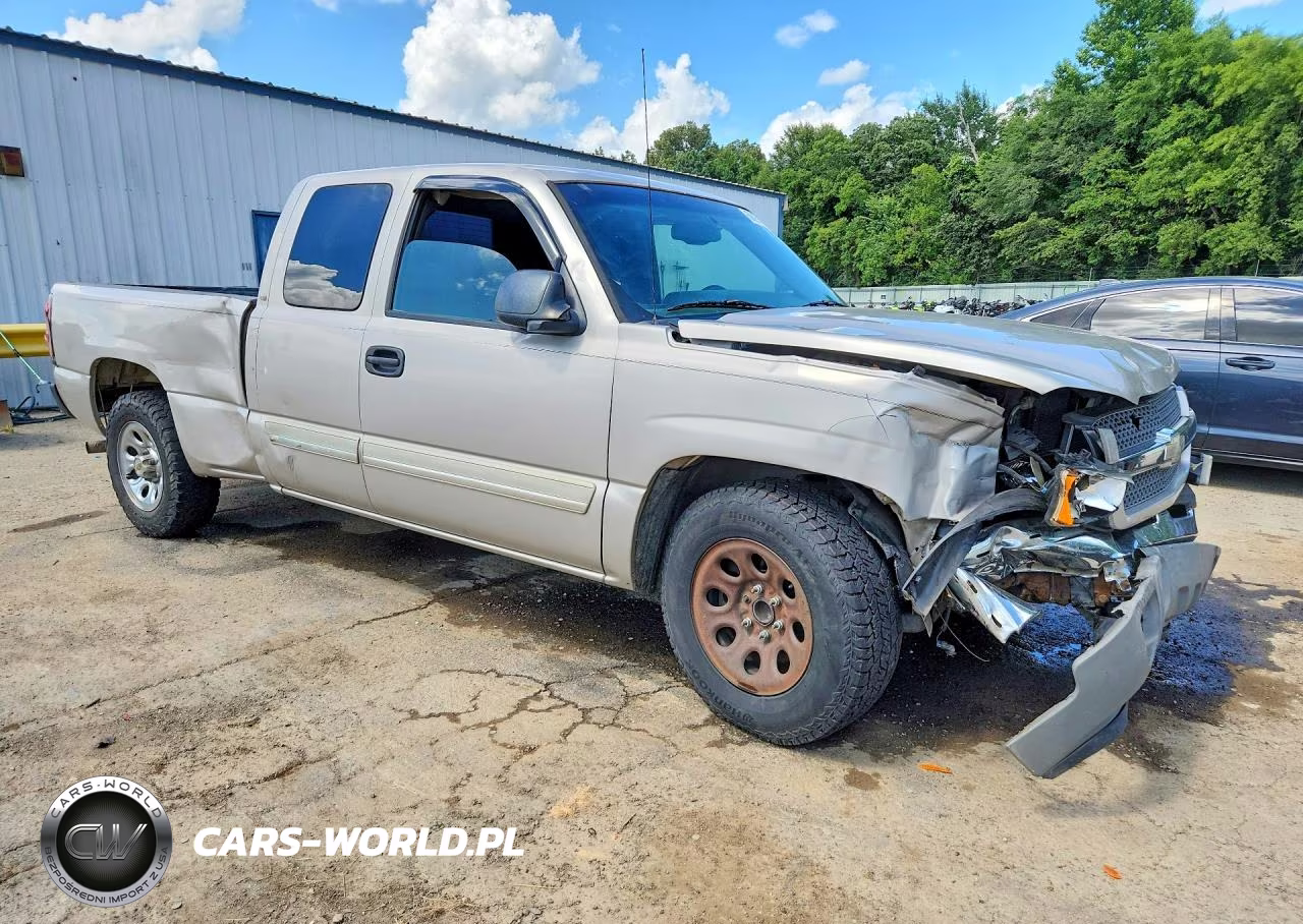 2005 Chevrolet Silverado C1500 VIN:1GCEC19X85Z182360 - 4