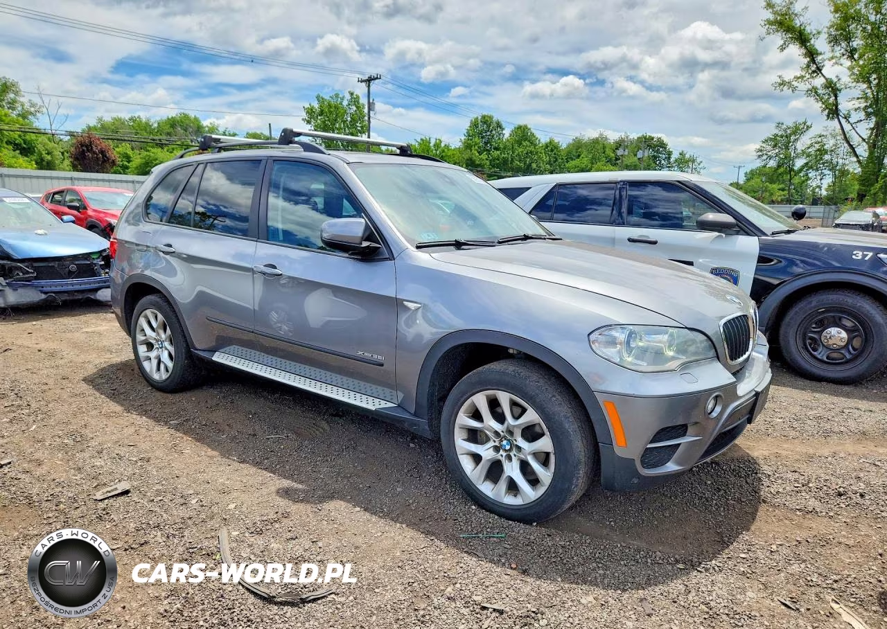 2012 BMW X5 xDrive35I VIN:5UXZV4C53CL755362 - 4