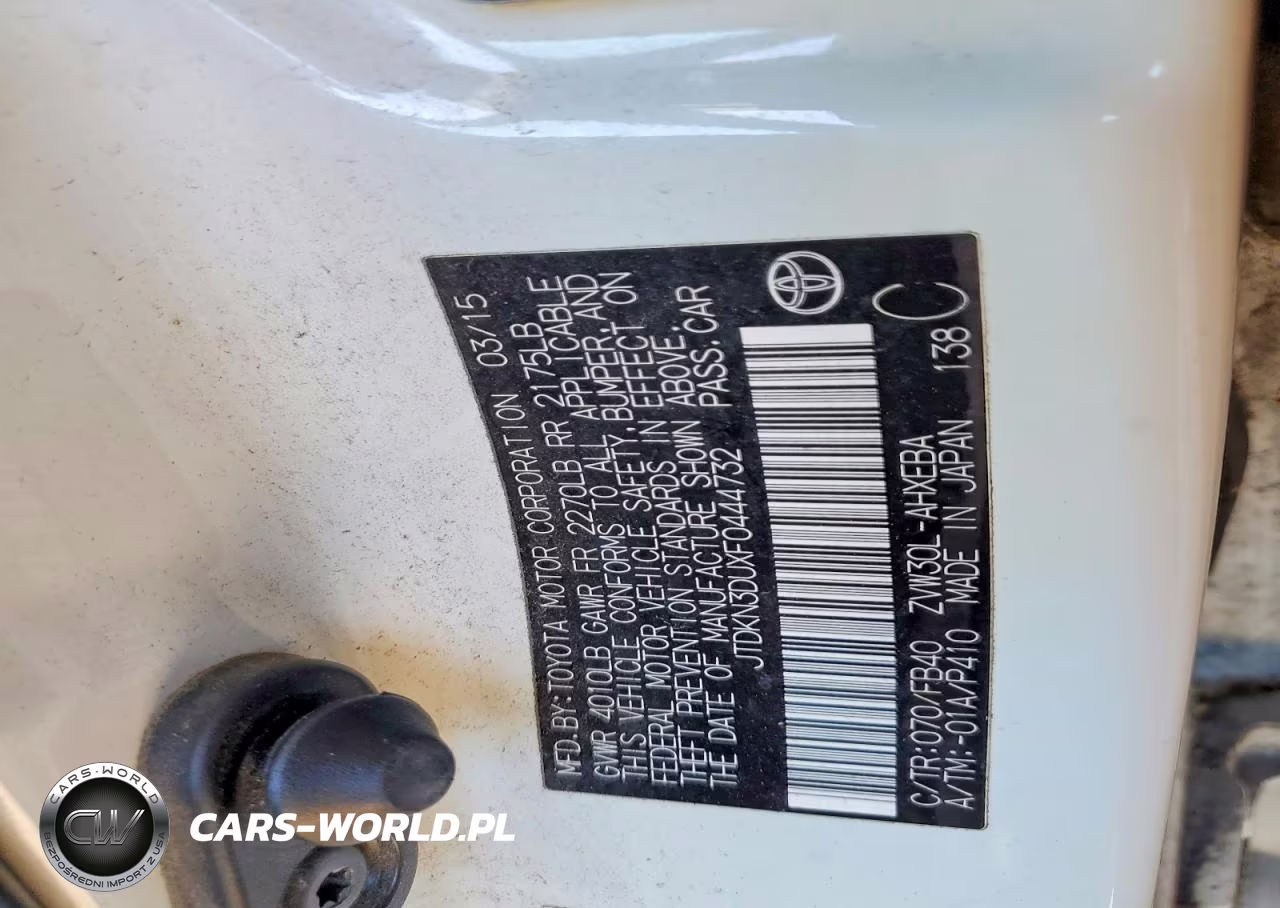 2015 Toyota Prius Two VIN:JTDKN3DUXF0444732 - 12