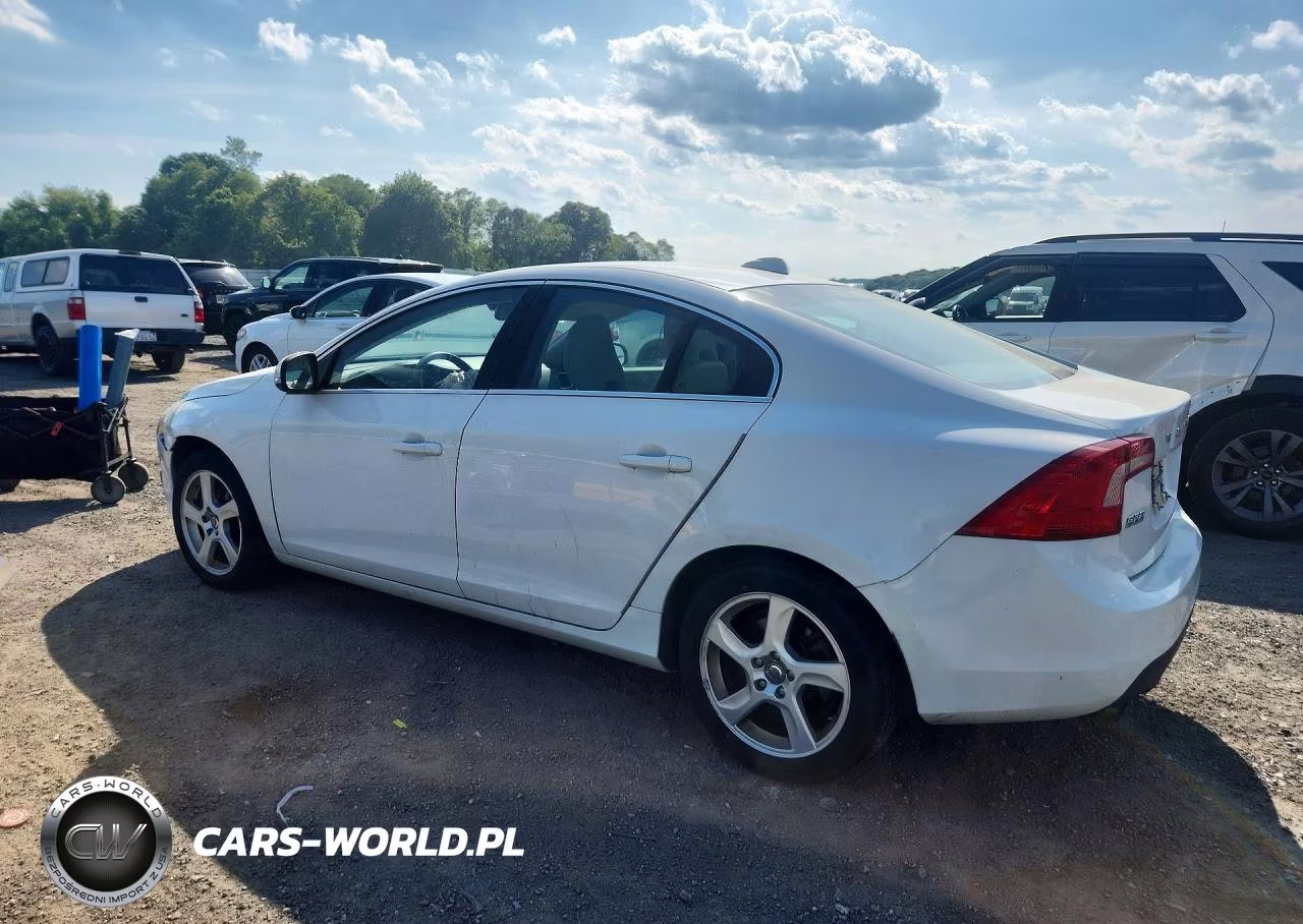 2012 Volvo S60 T5 VIN:YV1622FS4C2134439 - 2