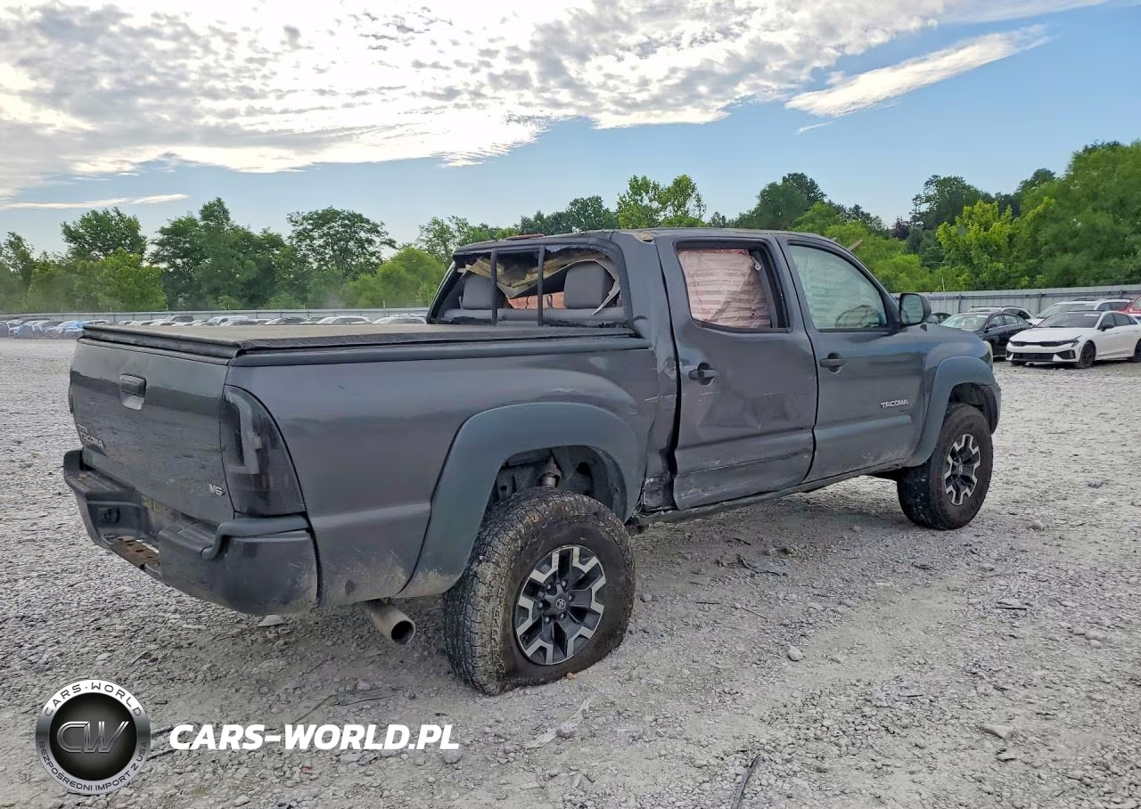 2012 Toyota Tacoma Double Cab VIN:3TMLU4EN4CM089425 - 3
