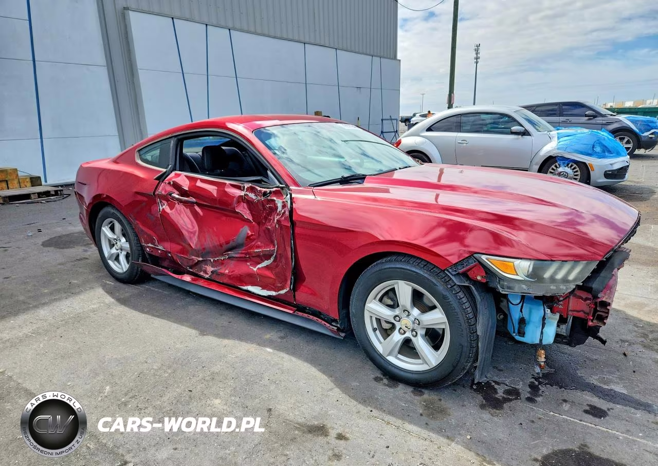 2015 Ford Mustang VIN:1FA6P8AM0F5367228 - 4