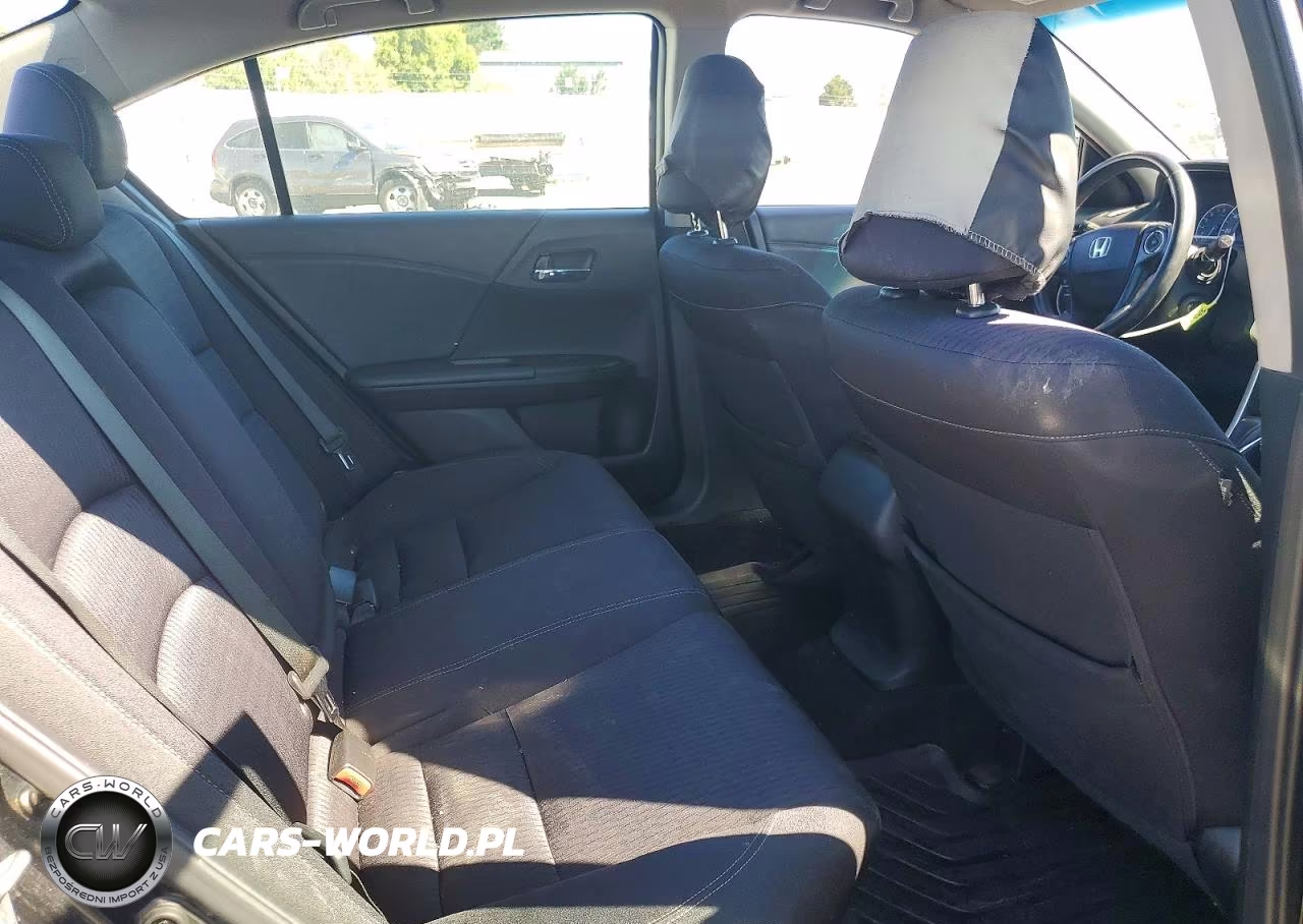 2015 Honda Accord Sport VIN:1HGCR2F5XFA032315 - 10