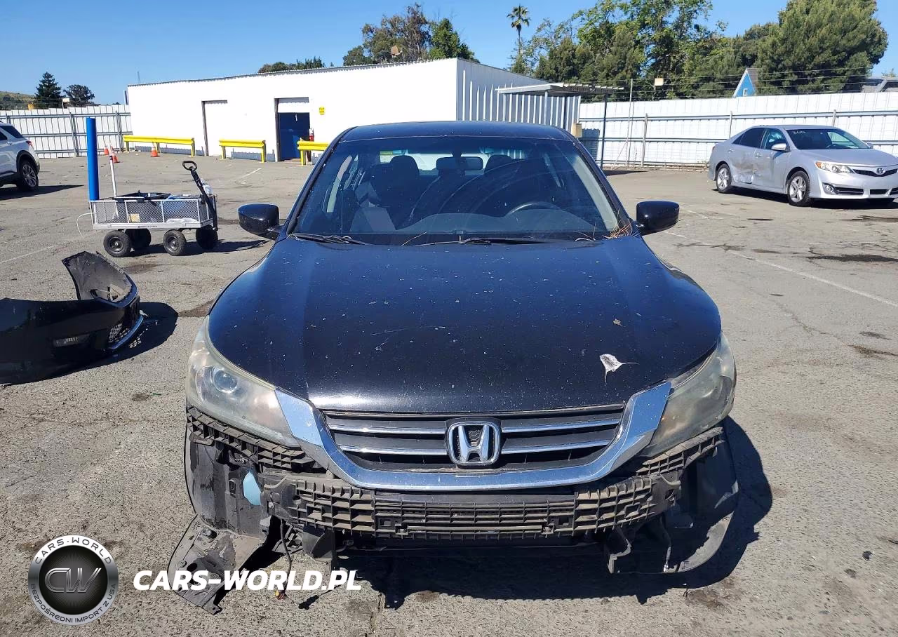 2015 Honda Accord Sport VIN:1HGCR2F5XFA032315 - 5