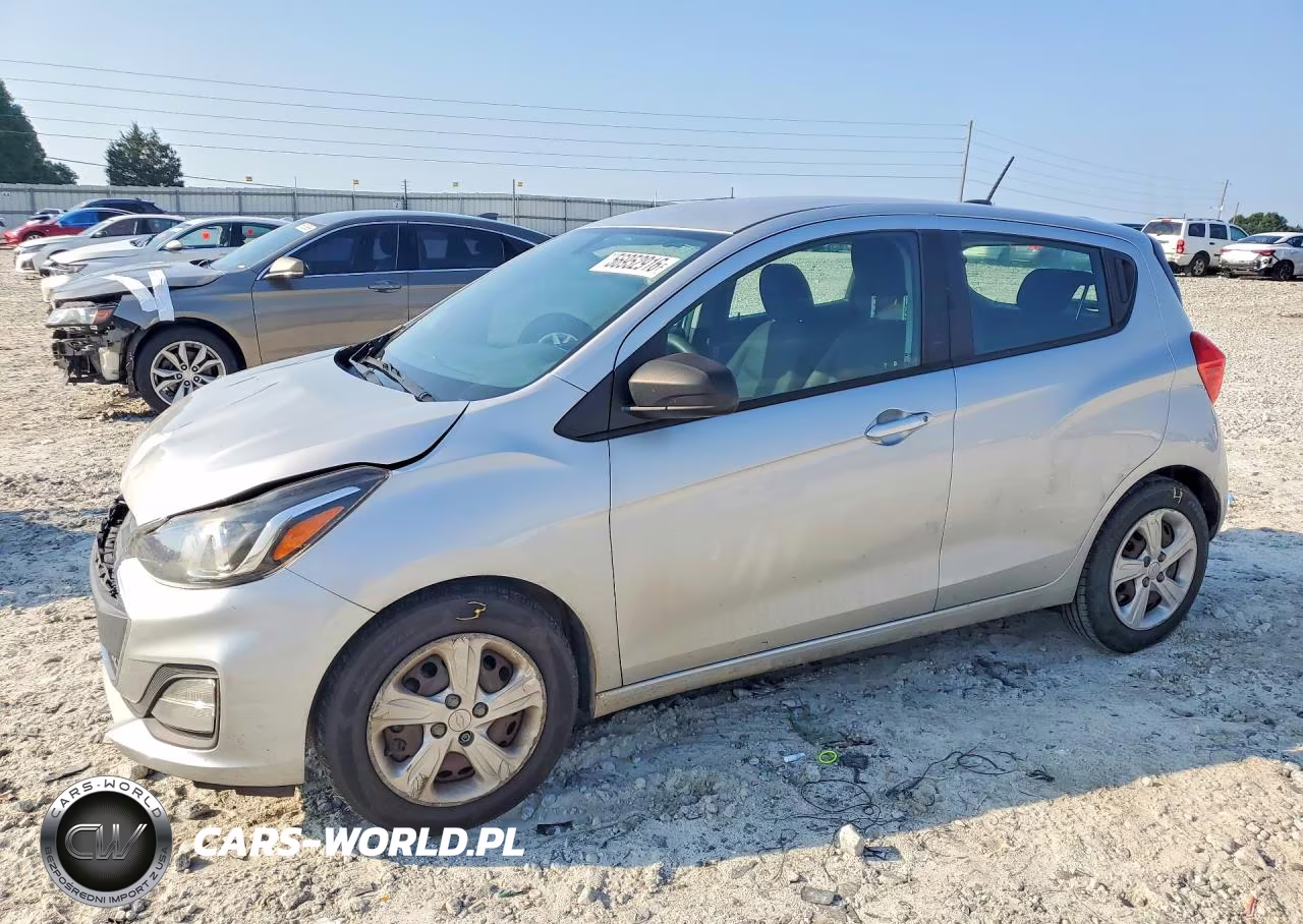 2020 Chevrolet Spark Ls – zdjęcie 1 z 12