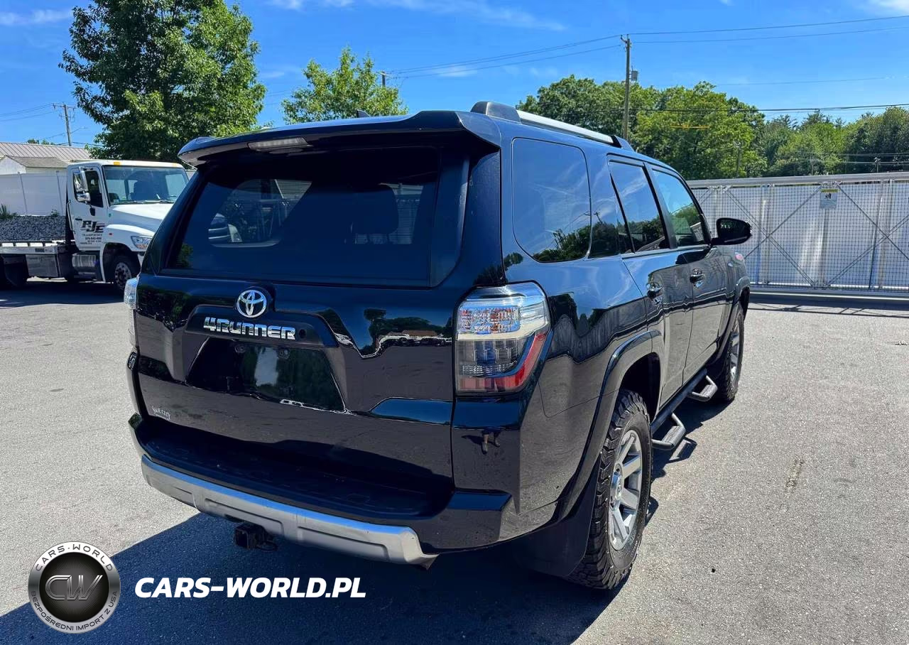 2016 Toyota 4Runner Trail Premium VIN:JTEBU5JR1G5373905 - 3