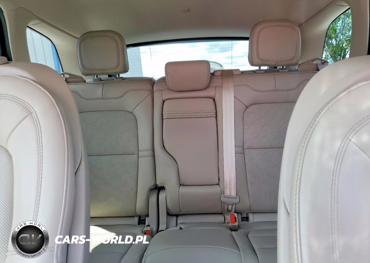 2020 Lincoln Corsair VIN:5LMCJ1D90LUL25021 - 10