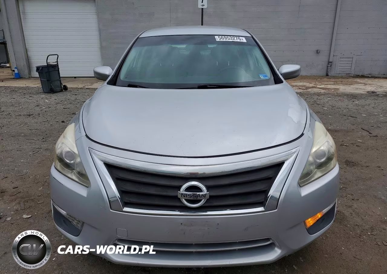 2015 Nissan Altima 2.5 S VIN:1N4AL3AP4FN384942 - 5