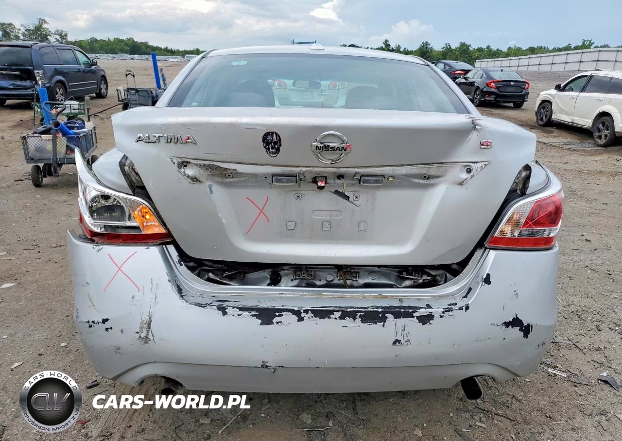 2015 Nissan Altima 2.5 S VIN:1N4AL3AP4FN384942 - 6