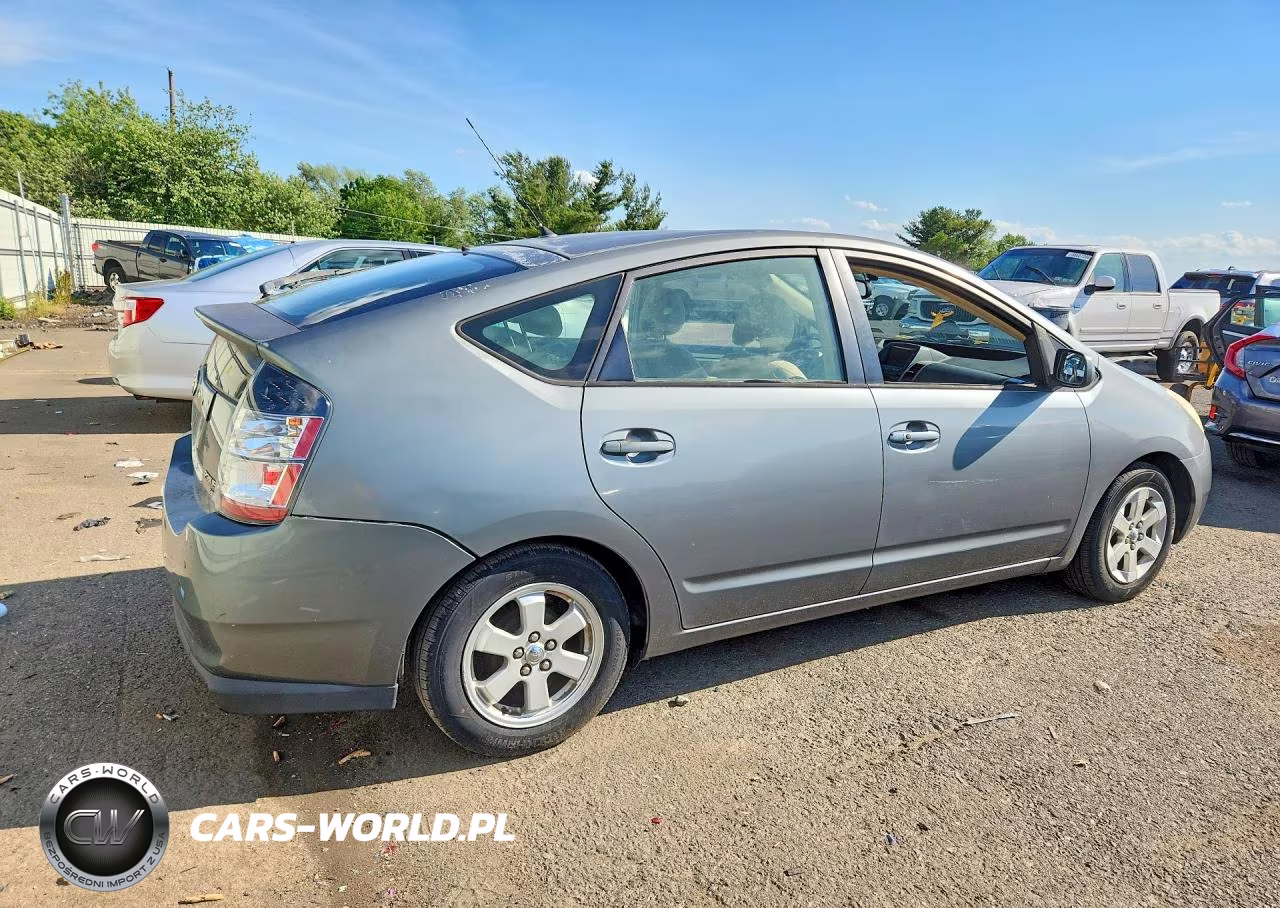 2005 Toyota Prius Base VIN:JTDKB22UX53039800 - 3