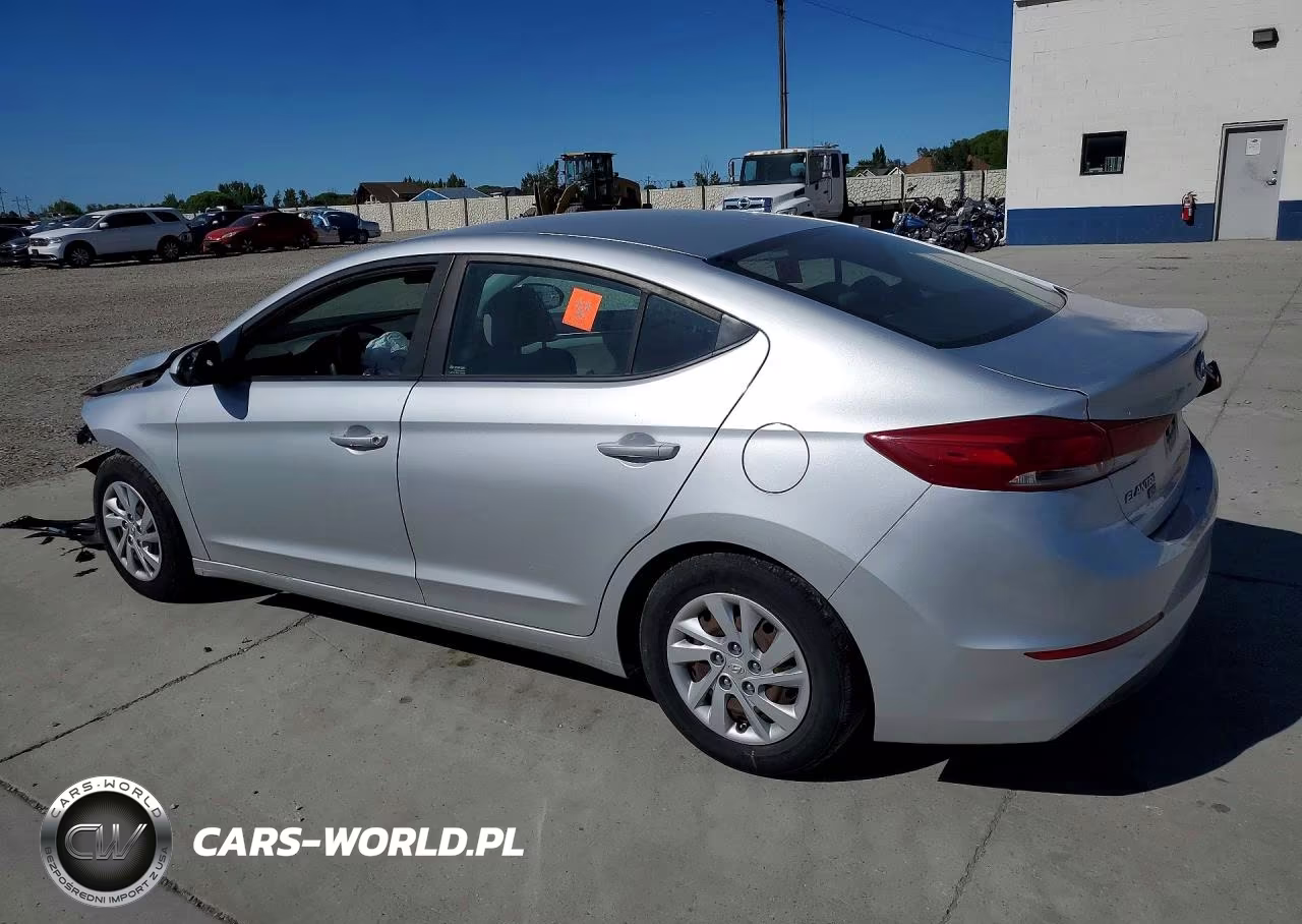 2018 Hyundai Elantra Se VIN:5NPD74LFXJH319009 - 2