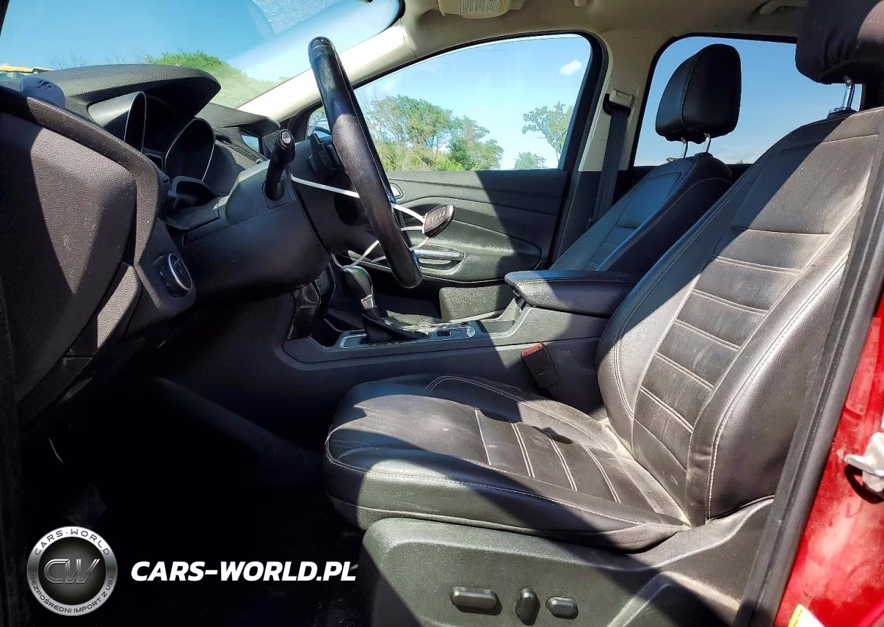 2017 Ford Escape Titanium VIN:1FMCU9J99HUC00989 - 7