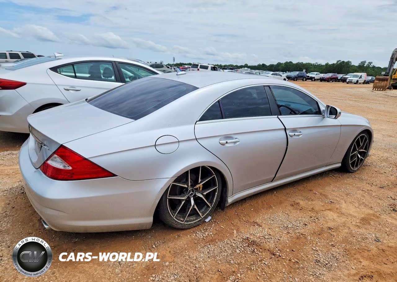 2011 Mercedes-Benz Cls 550 VIN:WDDDJ7CB7BA170301 - 3