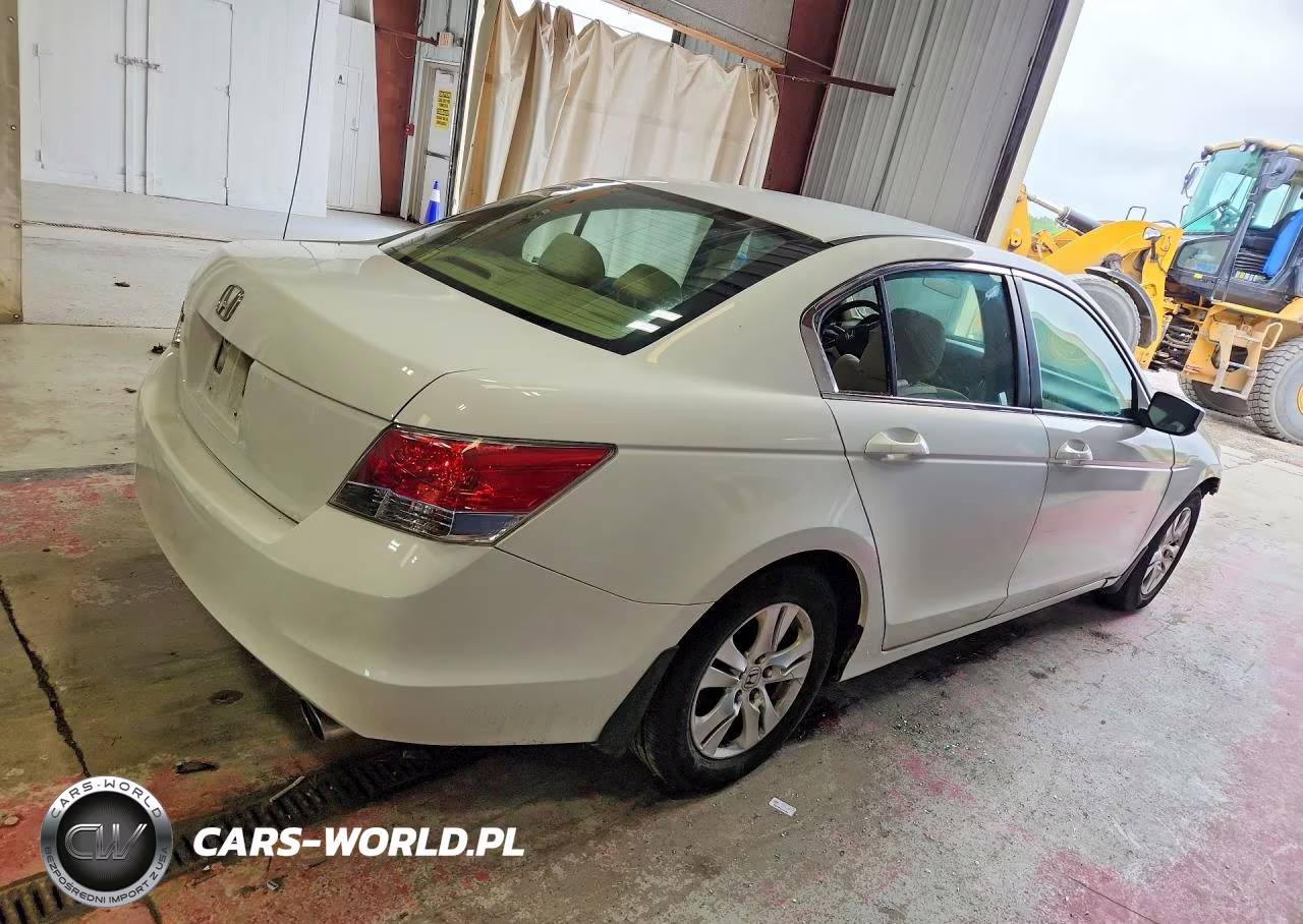 2010 Honda Accord Lxp VIN:1HGCP2F47AA154118 - 3