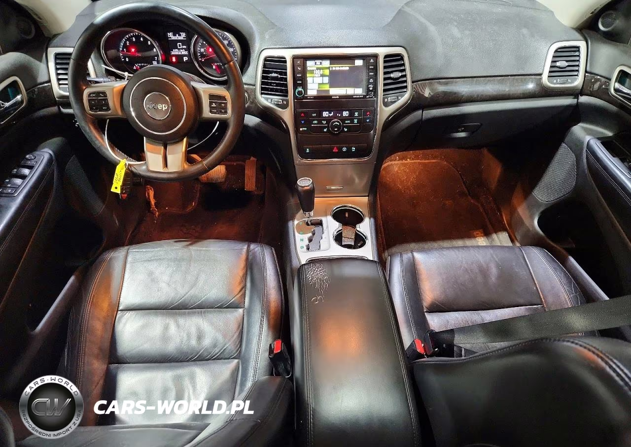 2013 Jeep Grand Cherokee Laredo VIN:1C4RJFAG1DC649975 - 8